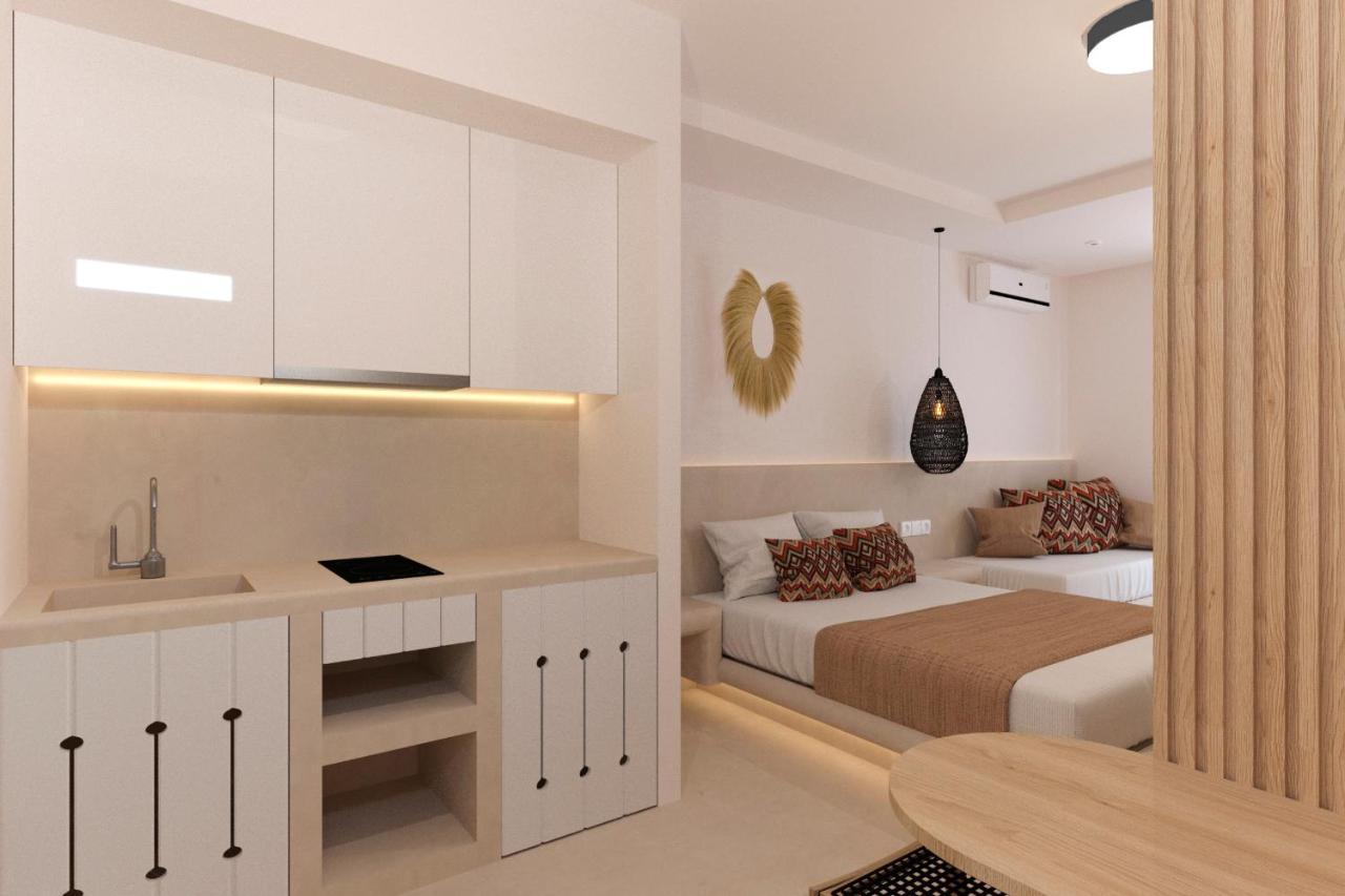 Likio Studios Batsi  Luaran gambar